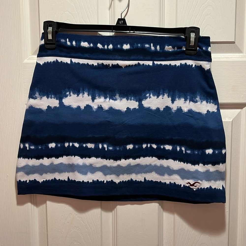 Hollister skirt size large new with tags NWT